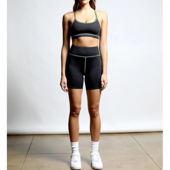 New ~ TWENTY Montréal ~ Flowetry Spaghetti Straps Sports Bra Size S - Picture 9 of 9